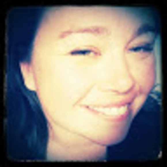 Meet your Posher, Liz - Picture 1 of 1